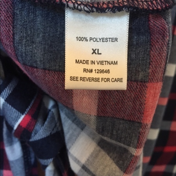 Bella D Plaid Sleeveless Tie Front Top, Si… - Picture 9 of 9